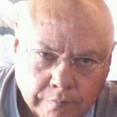 Soy medico cirujano egresado de la facultad de medicina UNAM, generacion 72-76 y pasante de derecho en la facultad de derecho UNAM 2009-2012 diciembre.