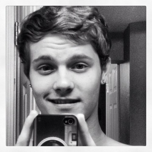 follow mee!!