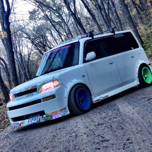 flecs2's profile picture. I mostly just dont care about twitter