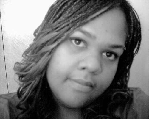 Super CUBS fan. Jr. genealogist in training. Entrepreneur. Blogger. Typesetter. Caterer. Book interior designer. Best gig is being Mom