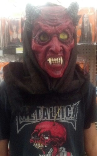 invaluablesolem's profile picture. 