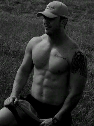 Personal Trainer - Sports Nutrition / Health and Fitness Fanatic /  Sports Freak #teamfollowback