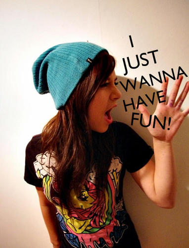 CurcolanGw's profile picture. girl who’s bright, loyal, clever… and willing to put foul in their place when necessary. #curcolgw