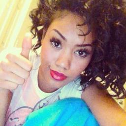 Just Living Life You Wild And Free. I'm A Daughter And Sister. I Love To Dance And Poetry. I Dislike Drama And Rude People. #TeamLakers