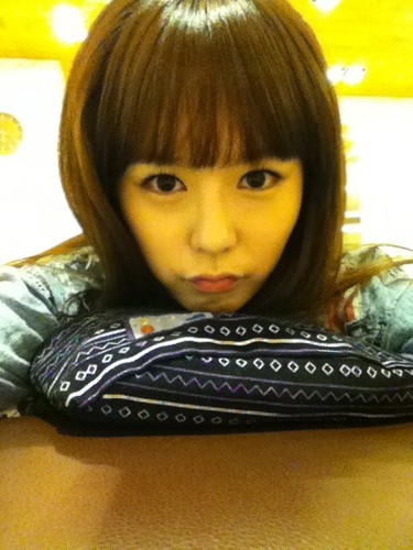 Just'BOT'not'REAL' ทีเอ ฮิ ทีไอ ทาฮิติ โซ คูล~  อันยอง ดาซมลิงน้อย(?)จากTAHITI ค่ะ สนับสนุนพวกเราด้วยนะคะ♡ #alyfam #92line real: @cottonkeys