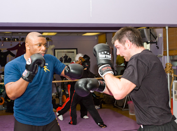Fitness Studio offering; 1-2-1, gym membership, kick-boxing, circuit classes, boxercise, spin classes, child classes and a BOOT CAMP! 

http://t.co/qn0VwCFjP6