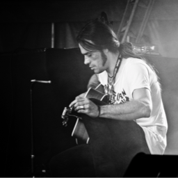 FranckyBoyCover's profile picture. rock n' roll road.. 🎸