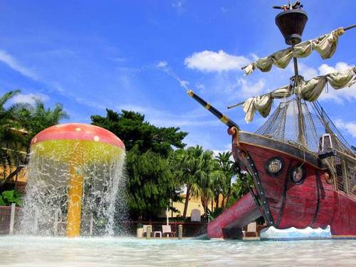 ClarionTampa's profile picture. Affordable Rooms & Convenient Location - The Clarion is located 2 miles from Busch Gardens Tampa Bay. We have 405 rooms & 8,000 sq ft in meeting space.