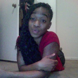 Loving my life im a very down to earth person love to speak my mind and tell nun but the truth. In a relationship with a wonderful guy also..!