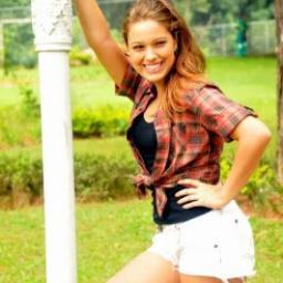 Lorah_Mluquinha's profile picture. 