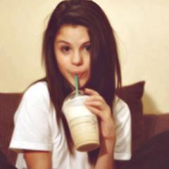 Son #CosasDeSeleantors. ¡Síguenos y te identificarás con nuestros tweets si eres un verdadero Selenator! Owner: @OurQueenSelly. {Tweets en favorito}