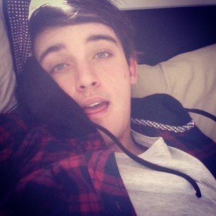 nothing much i like janoskians but hi