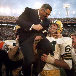 Long-time NFL fan. Long-ago NFL player. Packers 1958-68. Author NFL classic 'Instant Replay'. 2xSuper Bowl winner. 5xAll Pro. Member NFL 50th Anniversary Team