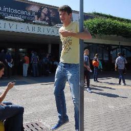 RobbeLammerant's profile picture. Loves new challenges | Freelance digital marketing consultant