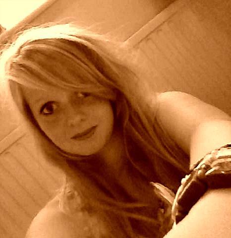 Hiya! Loving Life.RandomTweets. @JustinBieber LoveYouAll