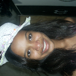 GAROTA INTELIGENTE, LEGAL,LINDA...
UMA GAROTA QUE PRETENDE MARCA ESSA GERAÇAO COM MINHA VOZ...
GAROTA CHEIA DE MEDOS, MAS COM CORAHEM DE FALAR OQUE PENSO,OQUE