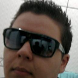 MUITOS ME SEGUEM MÁS SÓ DEUS ME ACOMPANHA

SiMpLeSmEnTe cOrInThIaNs!!!!!!!!!!