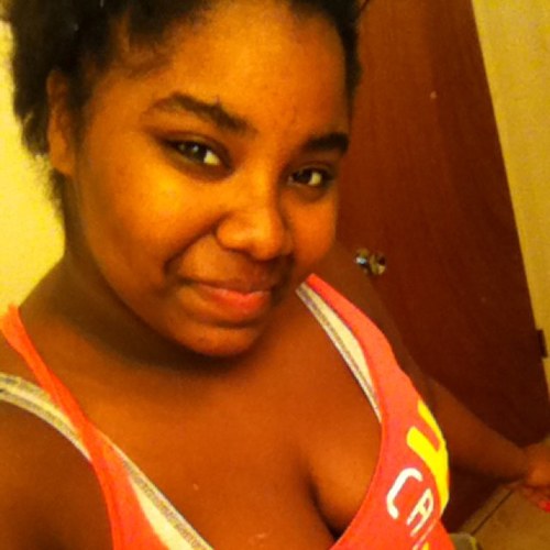 chantel_kayla's profile picture. Im a very chill chick?, i livr my best friends scwell as life!! (: