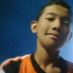 Gak Usah Kepo YAH ! :D hahaha ! follow aja Gak Papa ! followback ? pasti kok : )