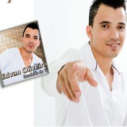 Músico,Cantor e Compositor! Contatos Para Shows e Eventos: (11) 98792-1417  Email: cantor.edvanoliveira@gmail.com / edvan.oliveira@live.com