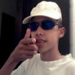 Chorar não é vergonha muito menos fraqueza
Jesus também chorou, mas não se rendeu a besta !*