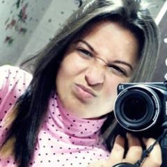 invejosos tem um monte nessa merda de vida ;) hahaha / Ooi eu amo ela e isso basta então,tchau e um beijo p. @r_dessah