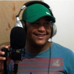 Cantor, compositor, Design Gráfico,Estoquista II, Técnico em Telecomunicações.