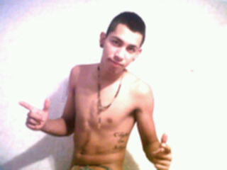 fabiantheRosse's profile picture. No Gastes todo lo que tienes,No creas a todo lo que oyes y no digas todo lo que sabes =D