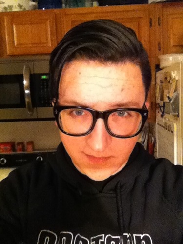 EmbarkingCorpse's profile picture. Somewhat damaged...