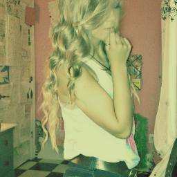 the names savannah you can call me banana.. and im not a good rapper lol