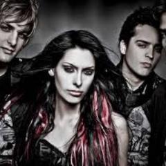 EU ME AMO S2
@rockrestart. @bandacw7 @LocasPorPeLu
