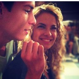 @Lua_Blanco pra mim as maravilhas do mundo é  :  teu sorriso , teus olhos , tua voz , tua risada , @Aguiarthur Meu amor é teu , teu sorriso me faz sorri  ♥LuAr♥