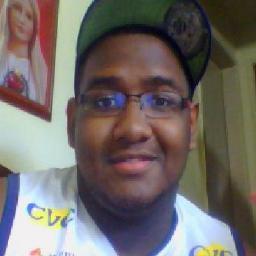 Jogador do Clube de Regatas Vasco da Gama
http://t.co/c6J7QIqX3r
