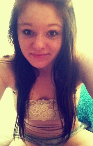 Supporting Kidrauhl forever and always!, #BelieberTilForever♥♥ ill follow back when I can (: Swaggyy∞