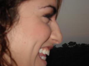 anahitazk's profile picture. Struggling student addicted to good coffee, good grammar and good music