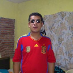estudiante de ingenieria electrica, me gusta descubrir cosas nuevas,leer y escribir libros, seguidor de los tiburones rojos,cruz azul, barcelona y arsenal