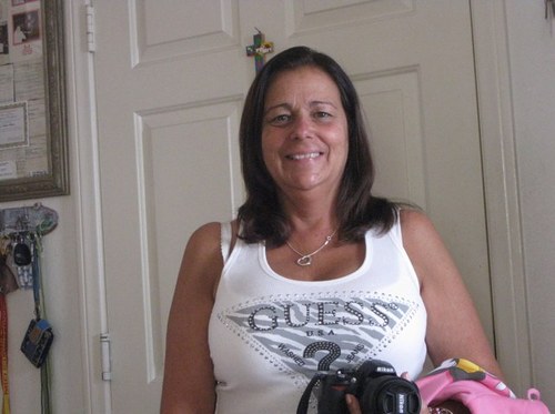 Ashivon1's profile picture. Iam so blessed to have such an amazing husband , kids and grandkids , n most of all i love GOD ! Without him,  my life wouldnt be right ... N I love LA