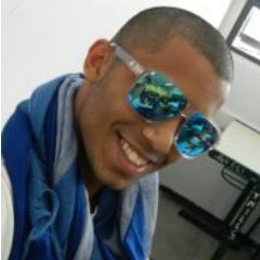 Kayke Lopes Assim eu Gosto que me Chame xD    
Pra quem nao me Conhece.! Venha Conhecer Sou Super Bacana,Legal,Feliz,Amoroso e Etc  Enfim Acho que Falei Tudo