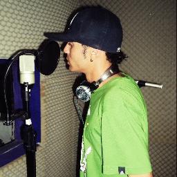 Confira Minhas Musicas No:http://t.co/bDUZSU9R .Facebook: Halefe Christian.Contato Para Show: (77) 81280525 ou (77) 32621869