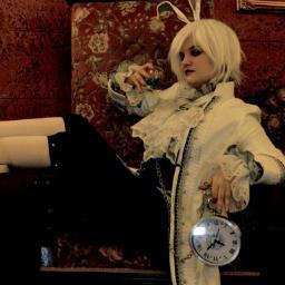 Male Model of The Arts Of Wonderland #WhiteRabbit #Clock Oh my, I'm running late! Mad Tea Party: @JNNHumphrey @VVereAllMadHere @CharlieWiller @WonderLanDBook