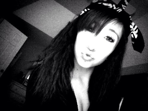 _jennifermacias's profile picture. Only God Could Judge Me♥#Tupac #LastKings ♛ #90sGold #Basketball #TeamSingle♥Thugz Mansion