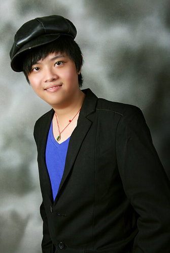 I like play futsal,basketball n etc | I also like singing and dance too...