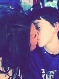 Im 13 i live in a lonely world were i feel hated by everyone. i want to bone of those skinny pritty girls but i just cant