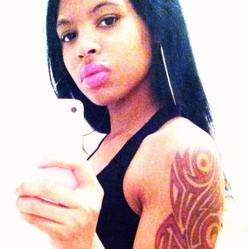 REMIND YOURSELF • NOBODY BUILT LIKE YOU • YOU DESIGN YOURSELF -- #AMBITION |FOLLOW Myy Favvv BAD Cuzo @Cautionitswet| 1⃣0⃣2⃣9⃣ R.O.D.NEY❤