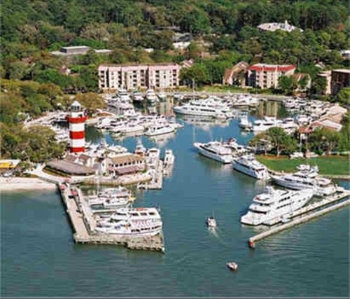 Born and raised in Hilton Head SC. Anyone from here can relate to this account.