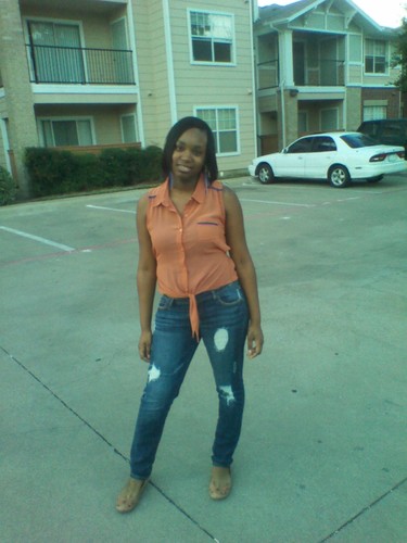 well as u knw im desaray nash bt everybody call me weenie!!!