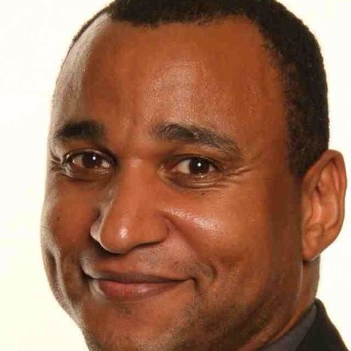 I'm married to Linda & have 2 kids who keep me well entertained. I'm a Liverpool & F1 fan, enjoy clubbing, rum & films, I sell cars/Vans to pay the bills.