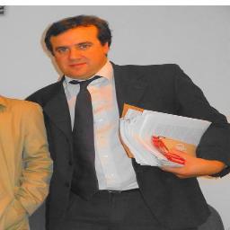 Abogado en Estudio Jurídico Notarial e Inmuebles.