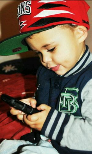 Blijf altijd jezelf en laat je niet ompraten. #SwaggTiener_x //follow//since 27-10-12//Adverten ? SwaggTiener_x@hotmail.com