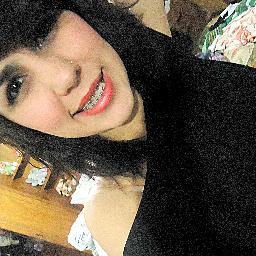 A insegurança nos torna tão vulneraveis, tira nossa auto estima e nos faz esquecer que o importante da vida é viver .